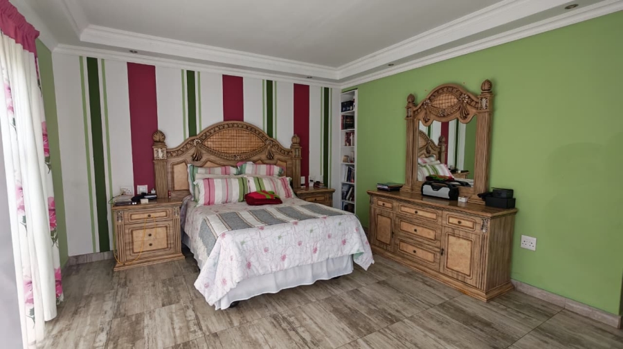 6 Bedroom Property for Sale in Cashan North West